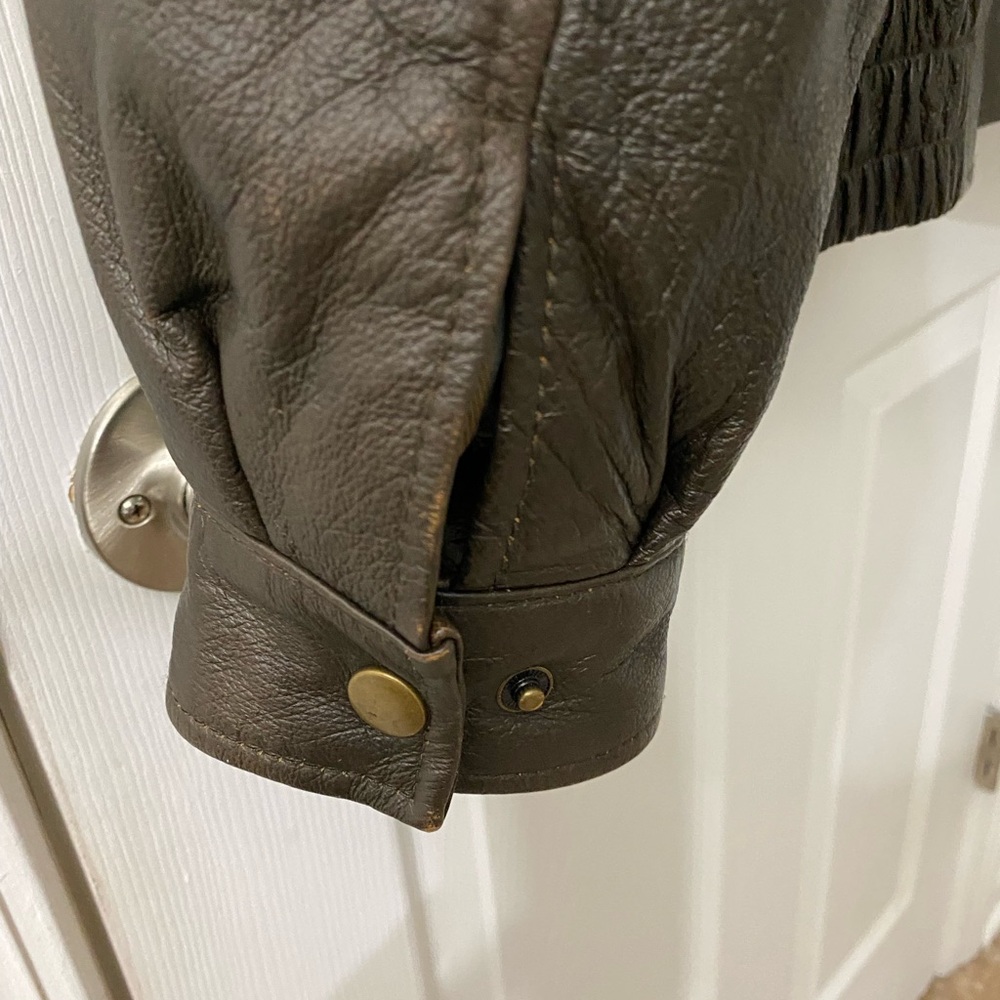 Burks BAY vintage leather Jacket Men size large in great condition - Picture 11 of 11